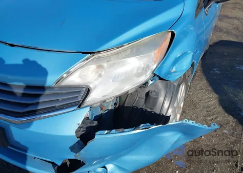 2015 Nissan Versa Note Sv из США, поврежденный, VIN 3N1CE2CPXFL44341